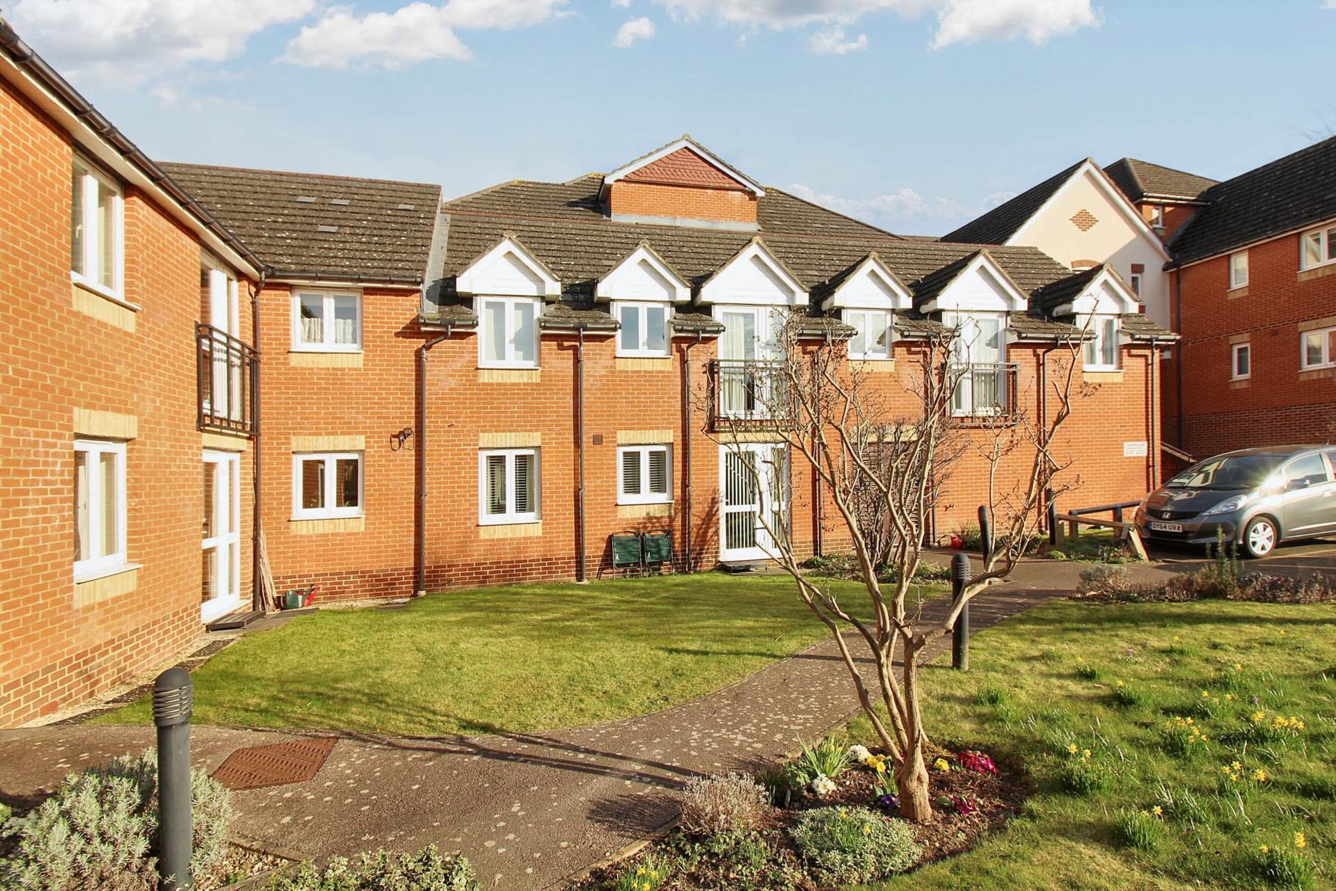 Florence Court, Willow Road, Image 8