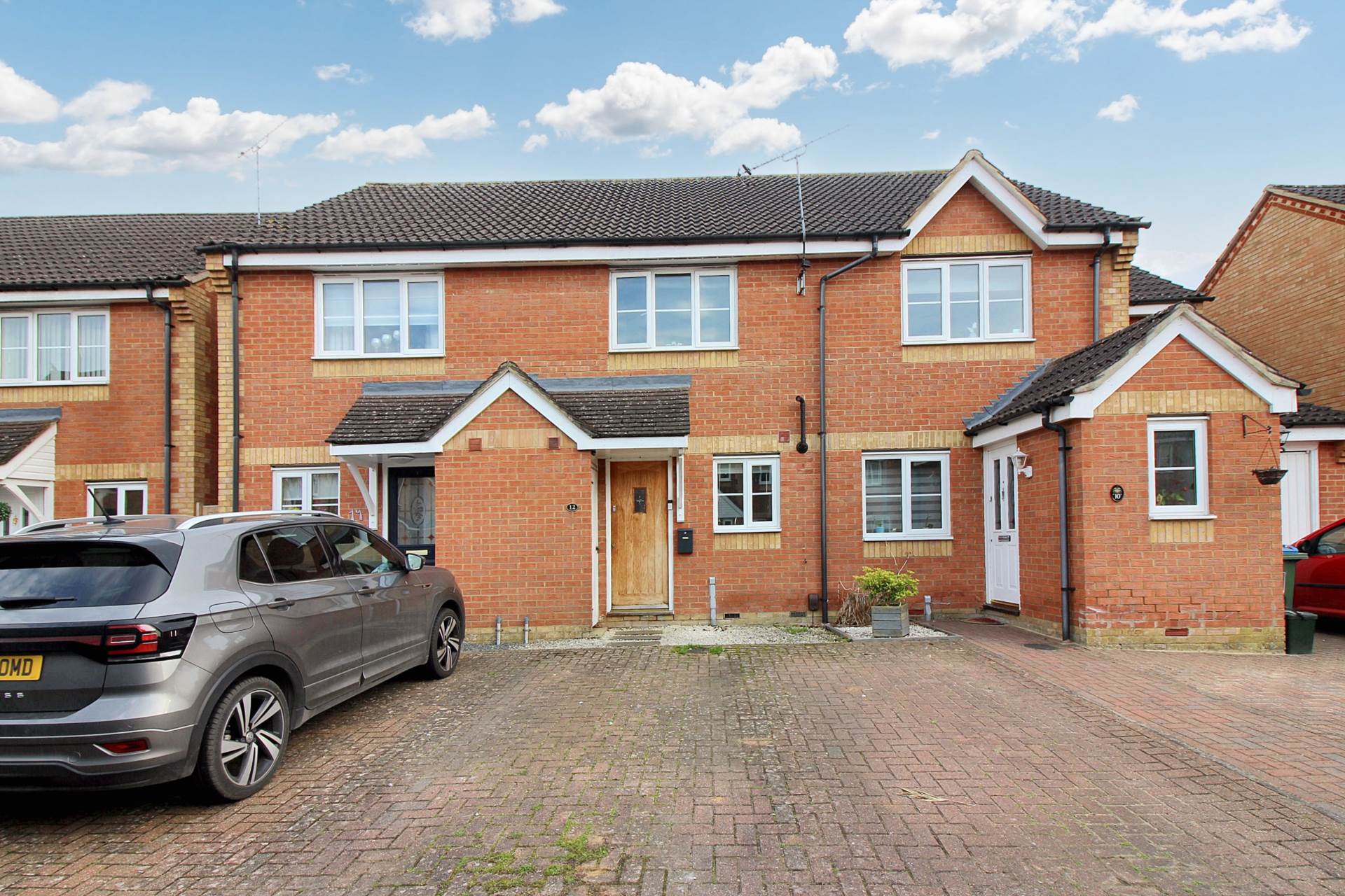 Bond Close, Aylesbury, Image 11