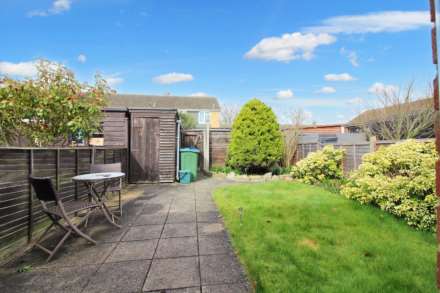 Long Meadow, Aylesbury, Image 2