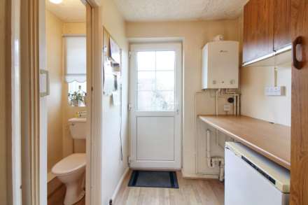 Long Meadow, Aylesbury, Image 4