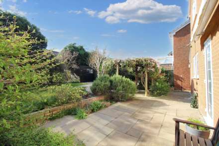 Allonby Way, Aylesbury, Image 4