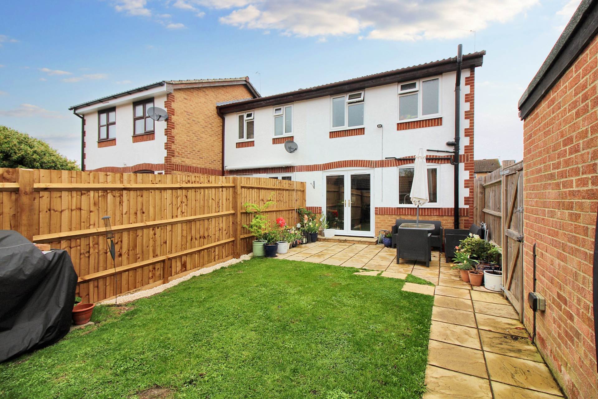 Isis Close, Aylesbury, Image 8