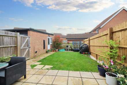 Isis Close, Aylesbury, Image 4