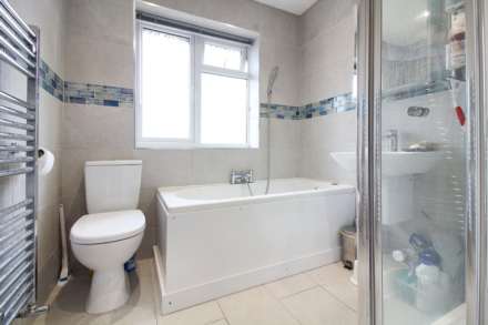 Isis Close, Aylesbury, Image 9