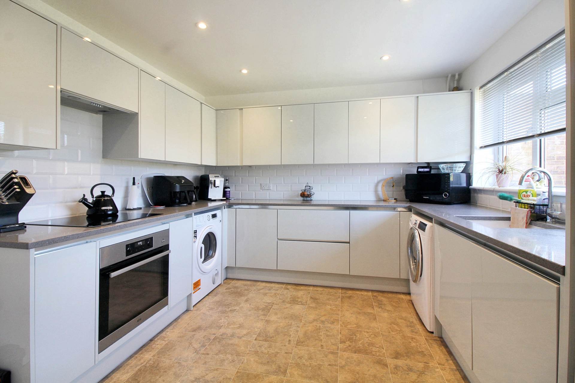 Anton Way, Aylesbury, Image 4