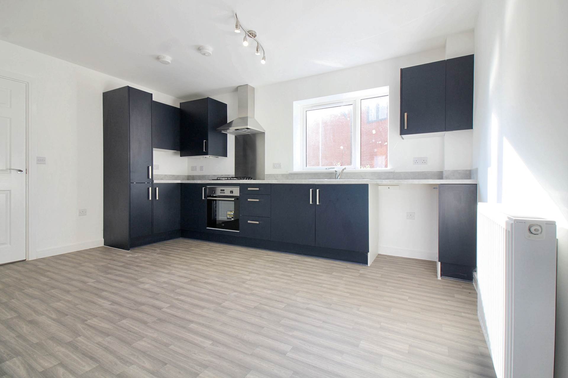 Hallikar Drive, Milton Keynes, Image 3