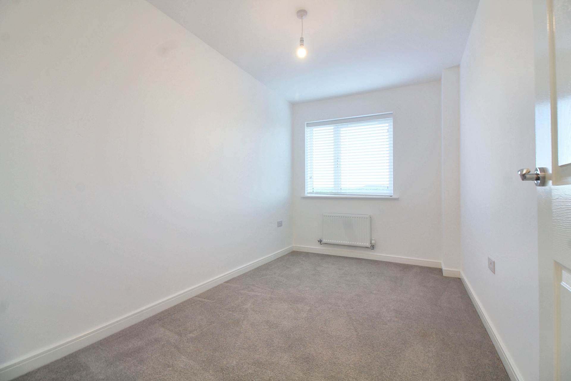 Hallikar Drive, Milton Keynes, Image 6