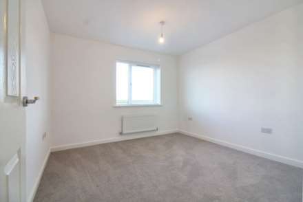 Hallikar Drive, Milton Keynes, Image 7