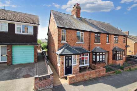 Quainton Road, Waddesdon, Image 1