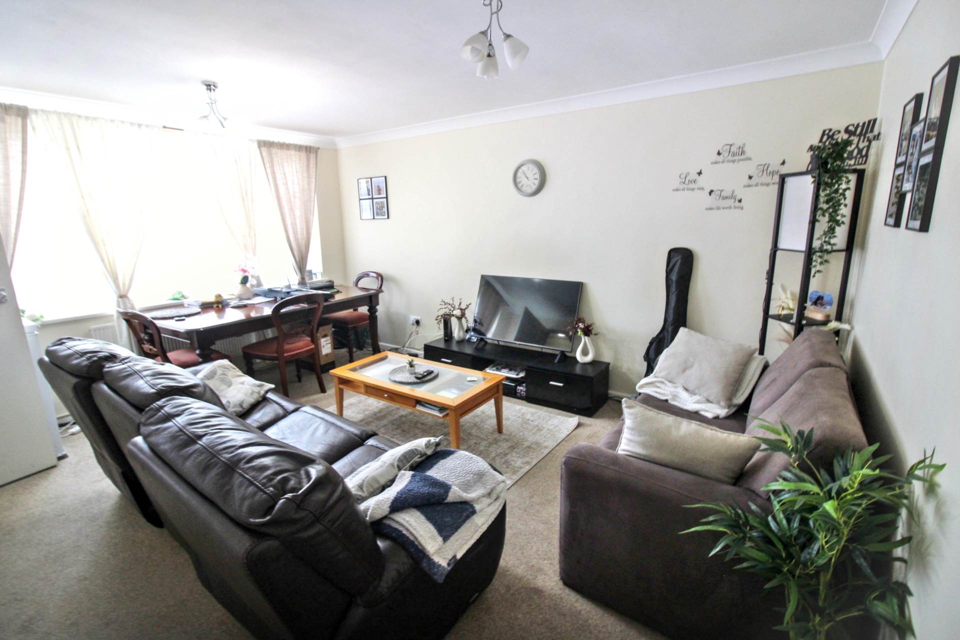 Hulbert End, Aylesbury, Image 3