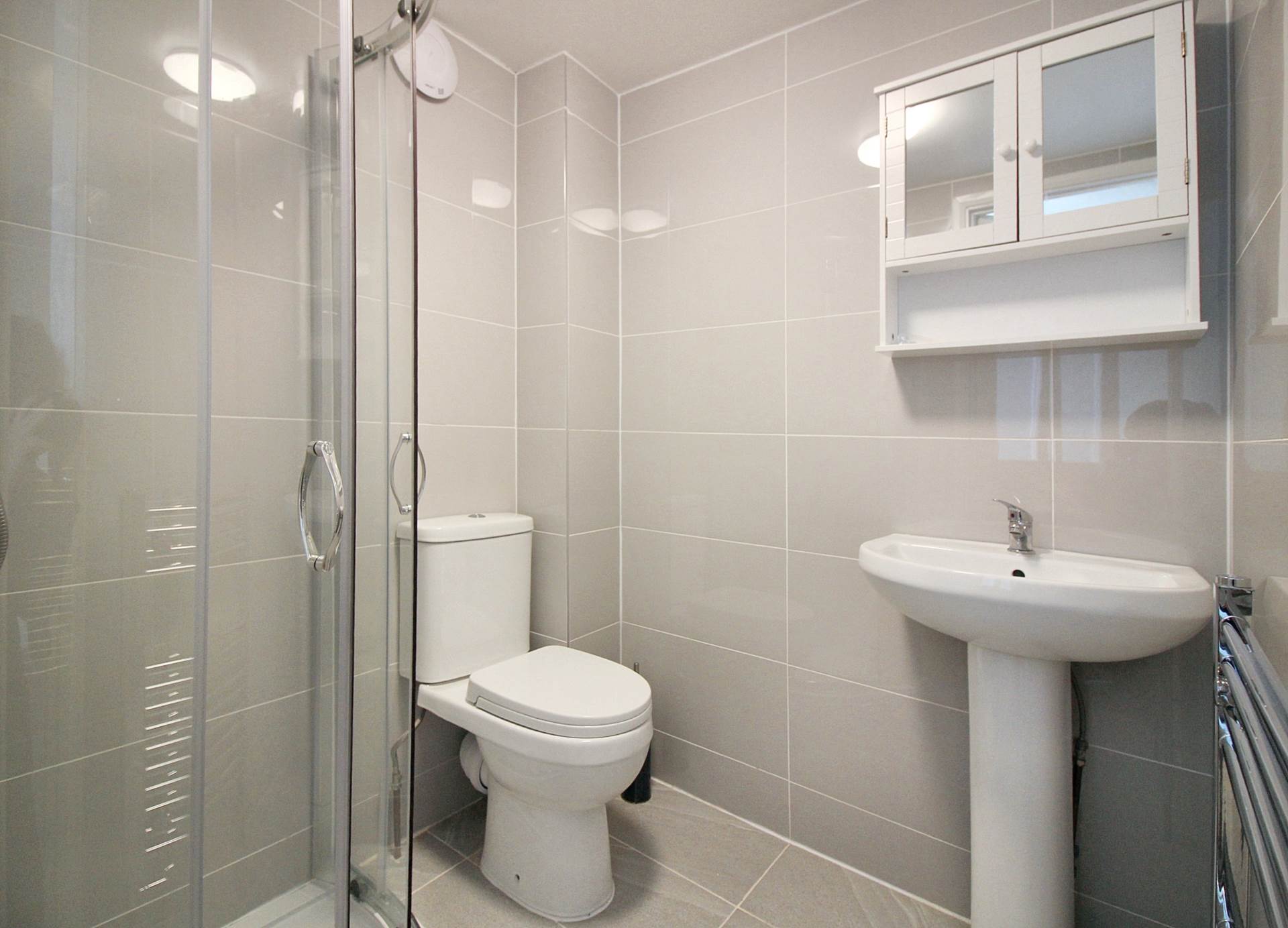 Buckingham Road, Aylesbury, Image 5