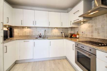 Stanton House, Aylesbury, Image 5