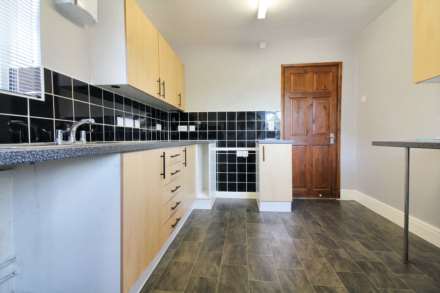 Nash Road, Thornborough, Image 4