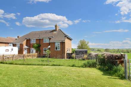 South End, Leckhampstead, Image 1