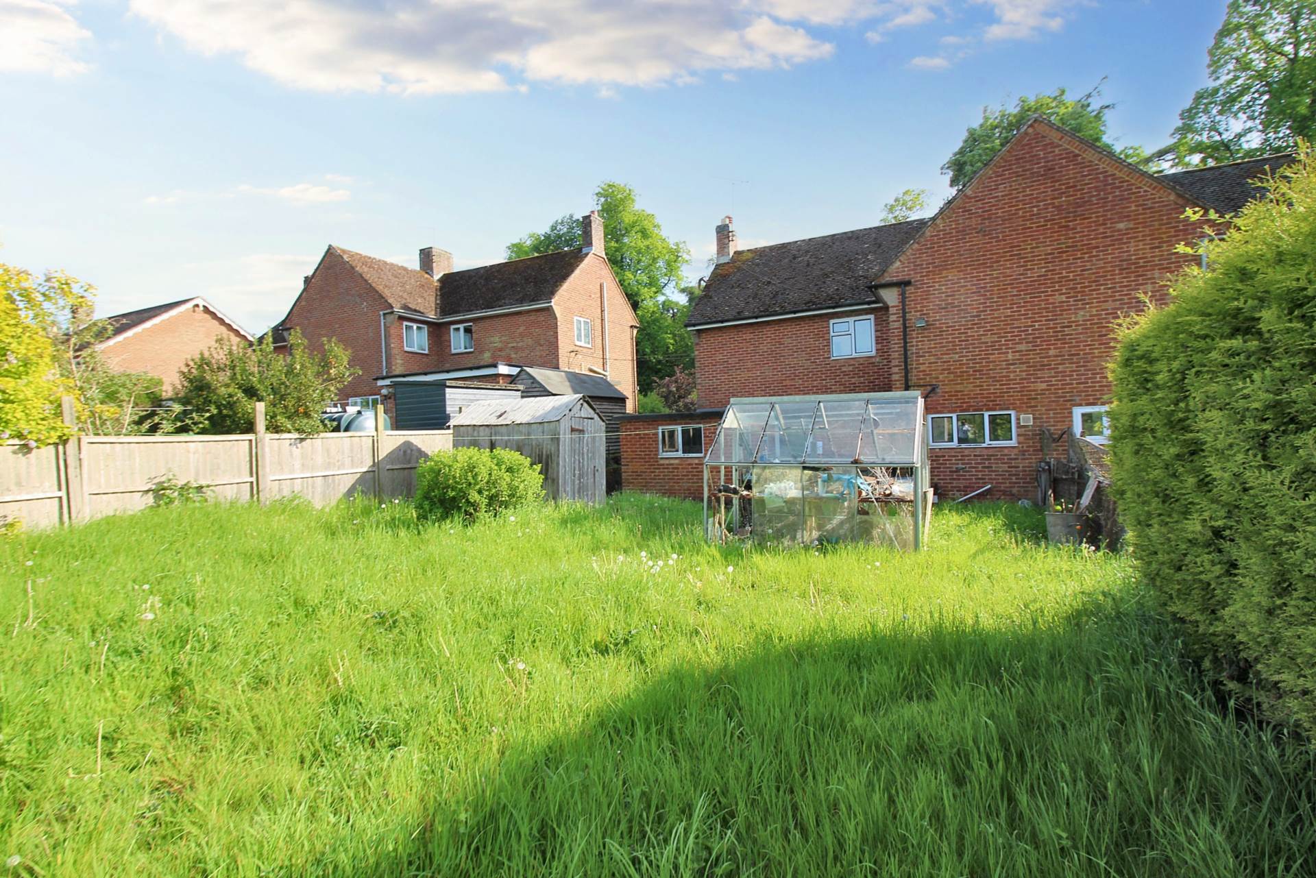 The Terrace, Biddlesden, Image 6