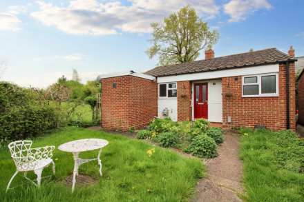 White Hart Close, Ludgershall, Image 3