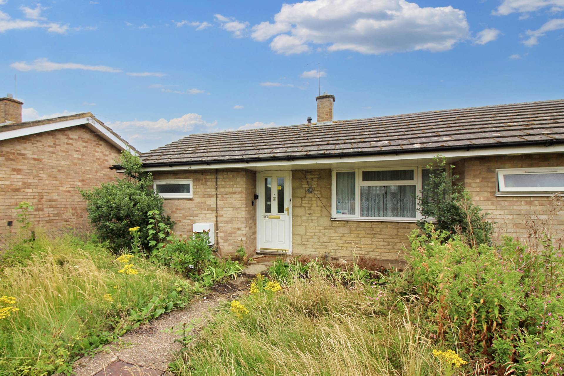 Dunsham Lane, Aylesbury, Image 1