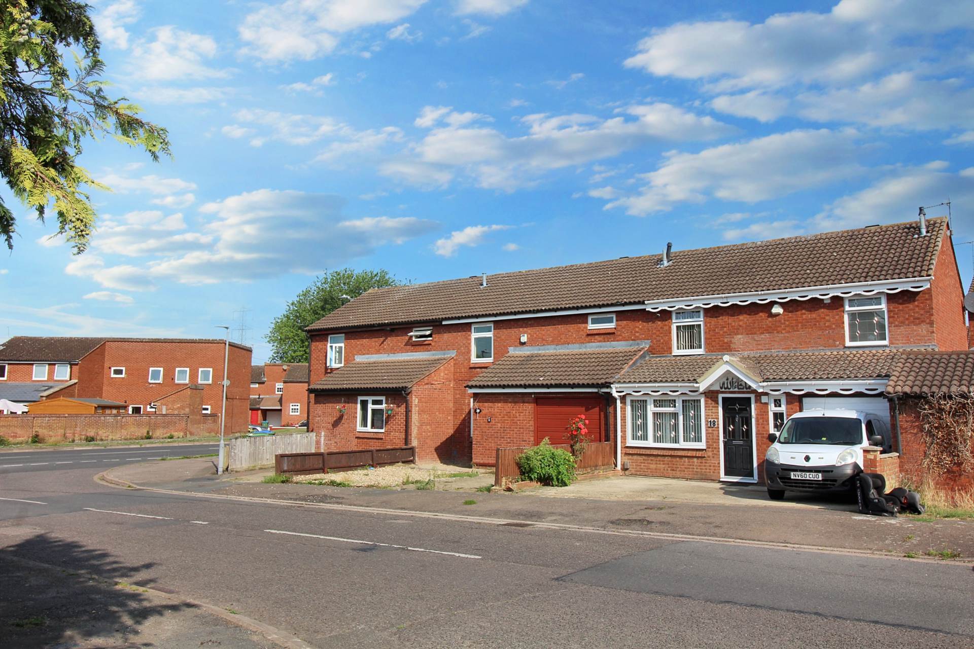 Glaven Road, Aylesbury, Image 1