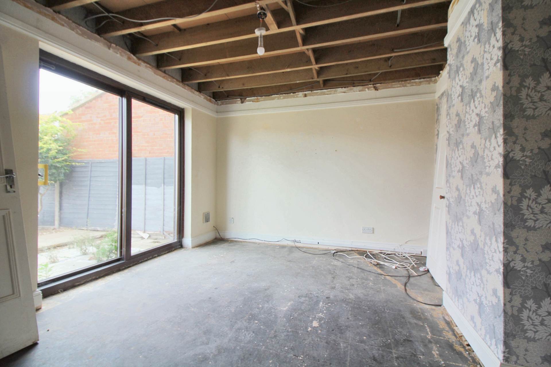 Glaven Road, Aylesbury, Image 10