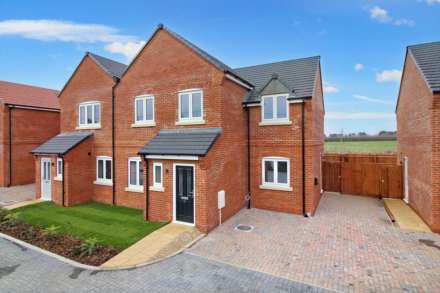 Station Road, Quainton, Image 1