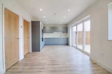 Station Road, Quainton, Image 2