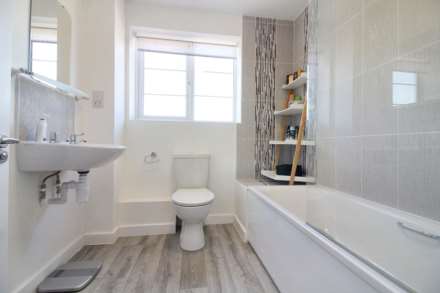 Oakfield View, Akeley, Image 3