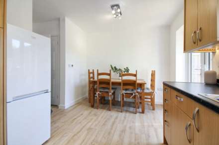 Oakfield View, Akeley, Image 6