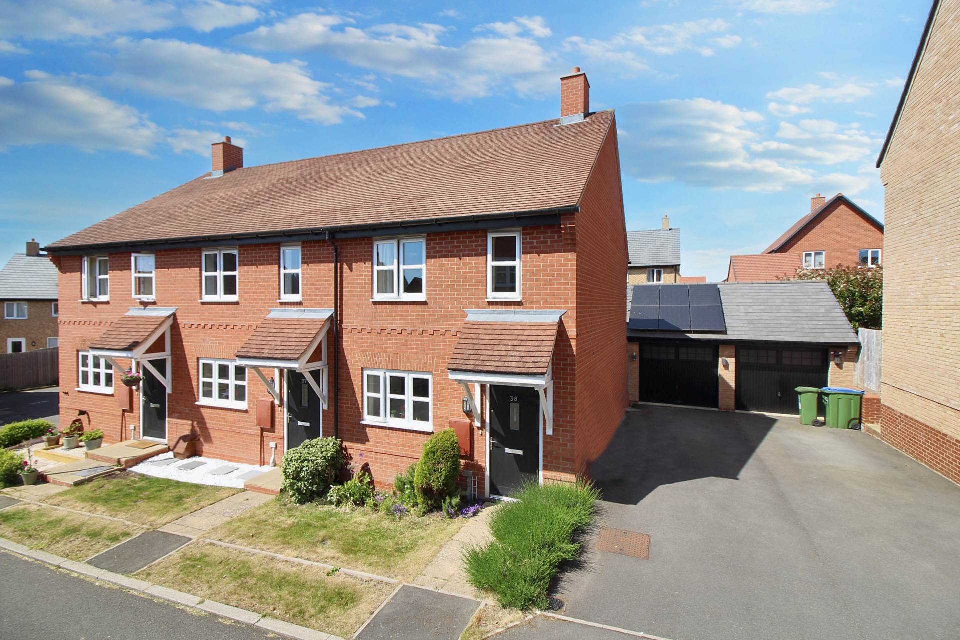 Turnham Close, Winslow, Image 1