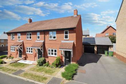 Turnham Close, Winslow, Image 1