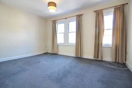 Connaught Road, West Ealing, Image 6