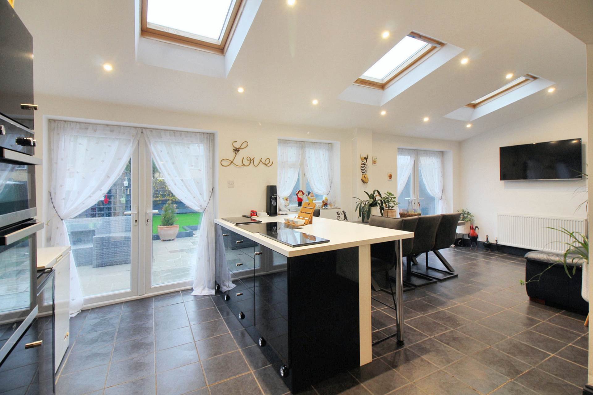 Springhill Road, Grendon Underwood, Image 2