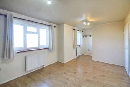 Thornton Road, Nash, Image 11