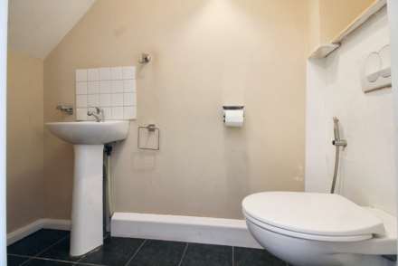 Thornton Road, Nash, Image 16