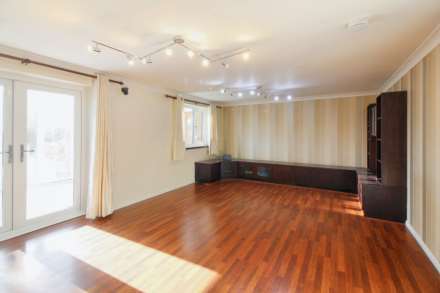 Thornton Road, Nash, Image 4