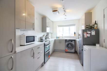 Kirkeby Close, Stoke Mandeville, Image 2