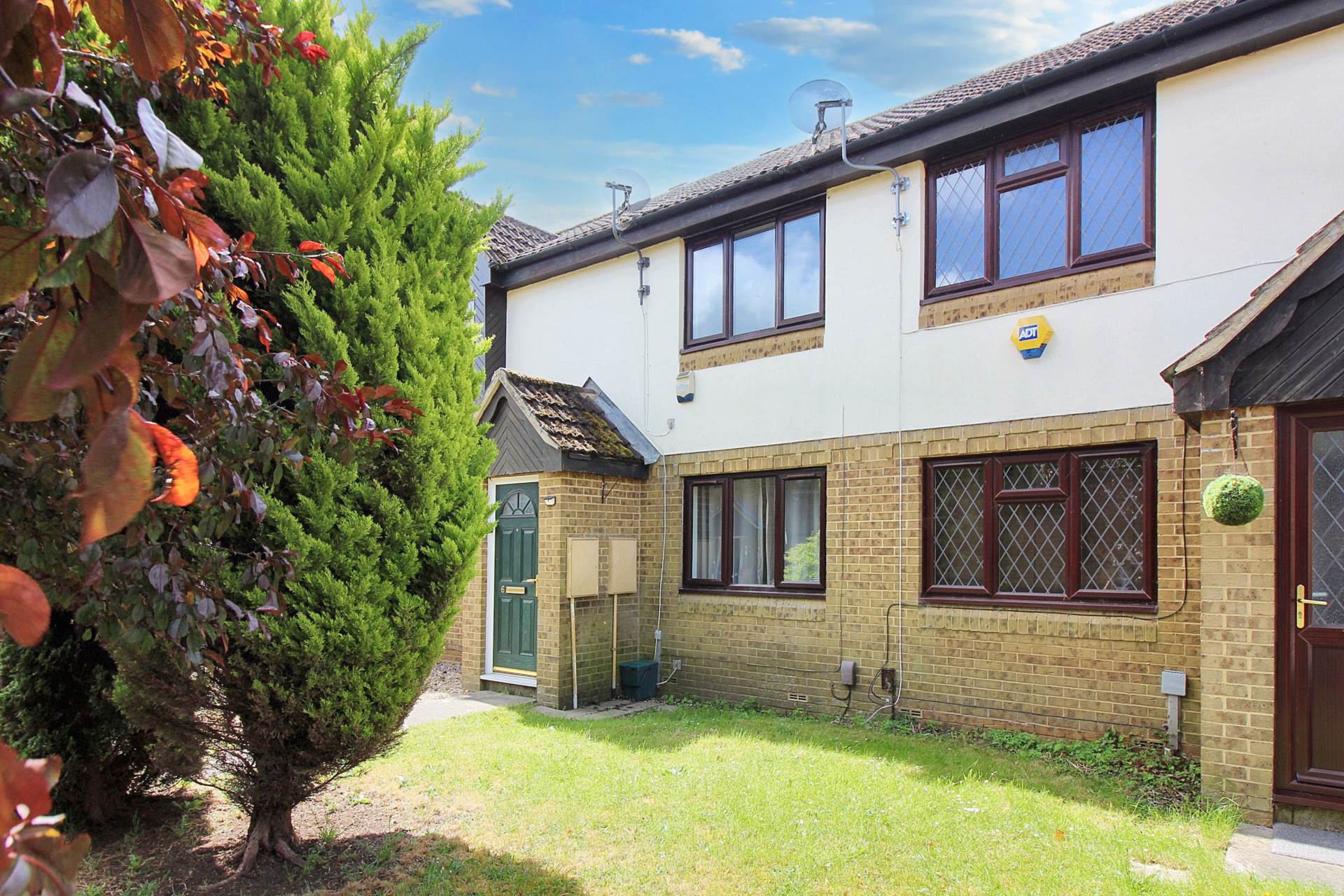 Dearing Close, Aylesbury, Image 1
