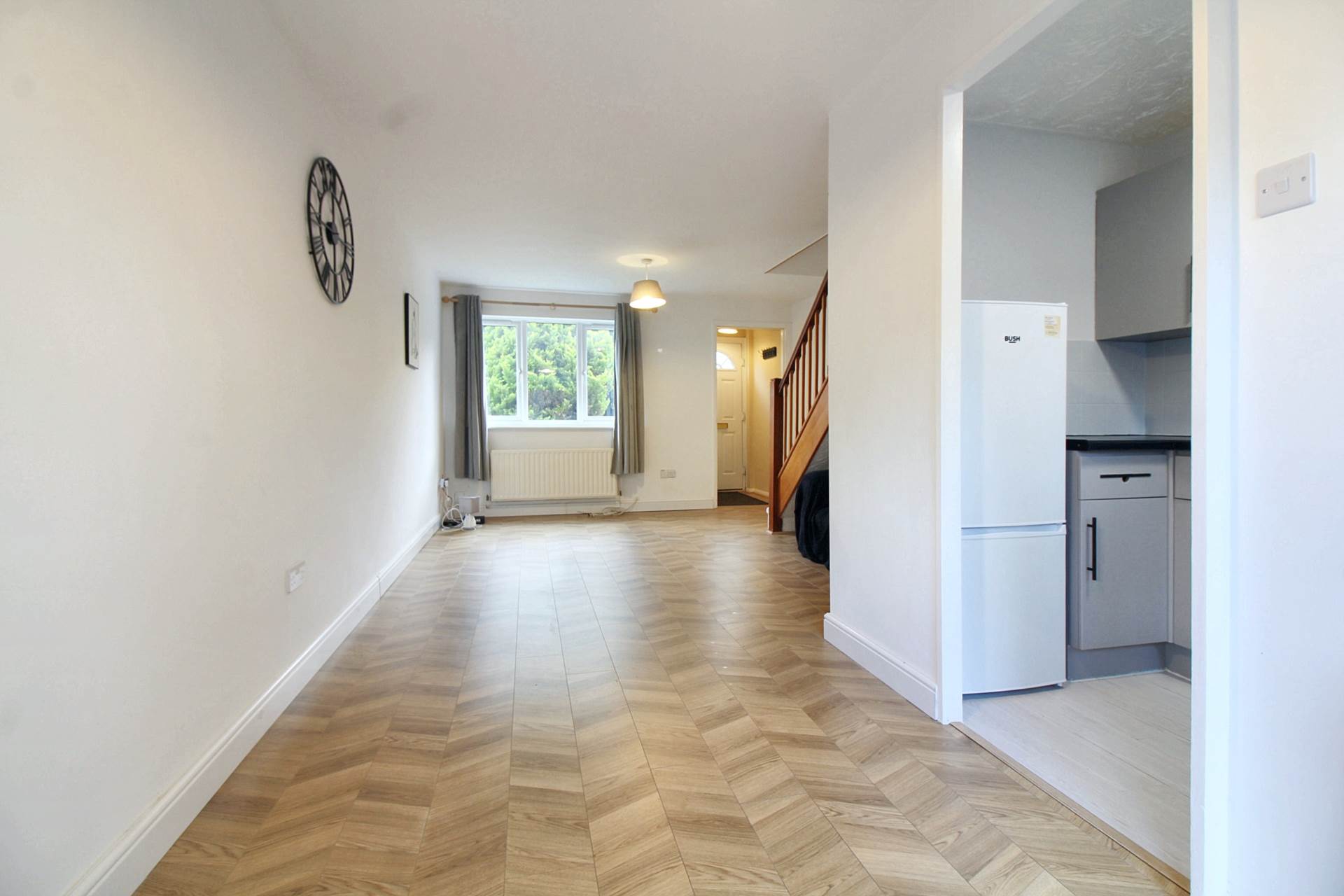 Dearing Close, Aylesbury, Image 2