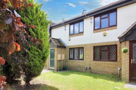 Dearing Close, Aylesbury, Image 1