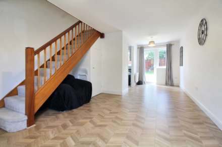 Dearing Close, Aylesbury, Image 10