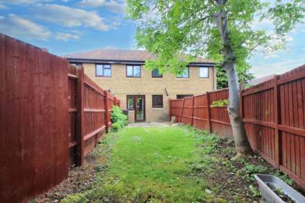 Dearing Close, Aylesbury, Image 4