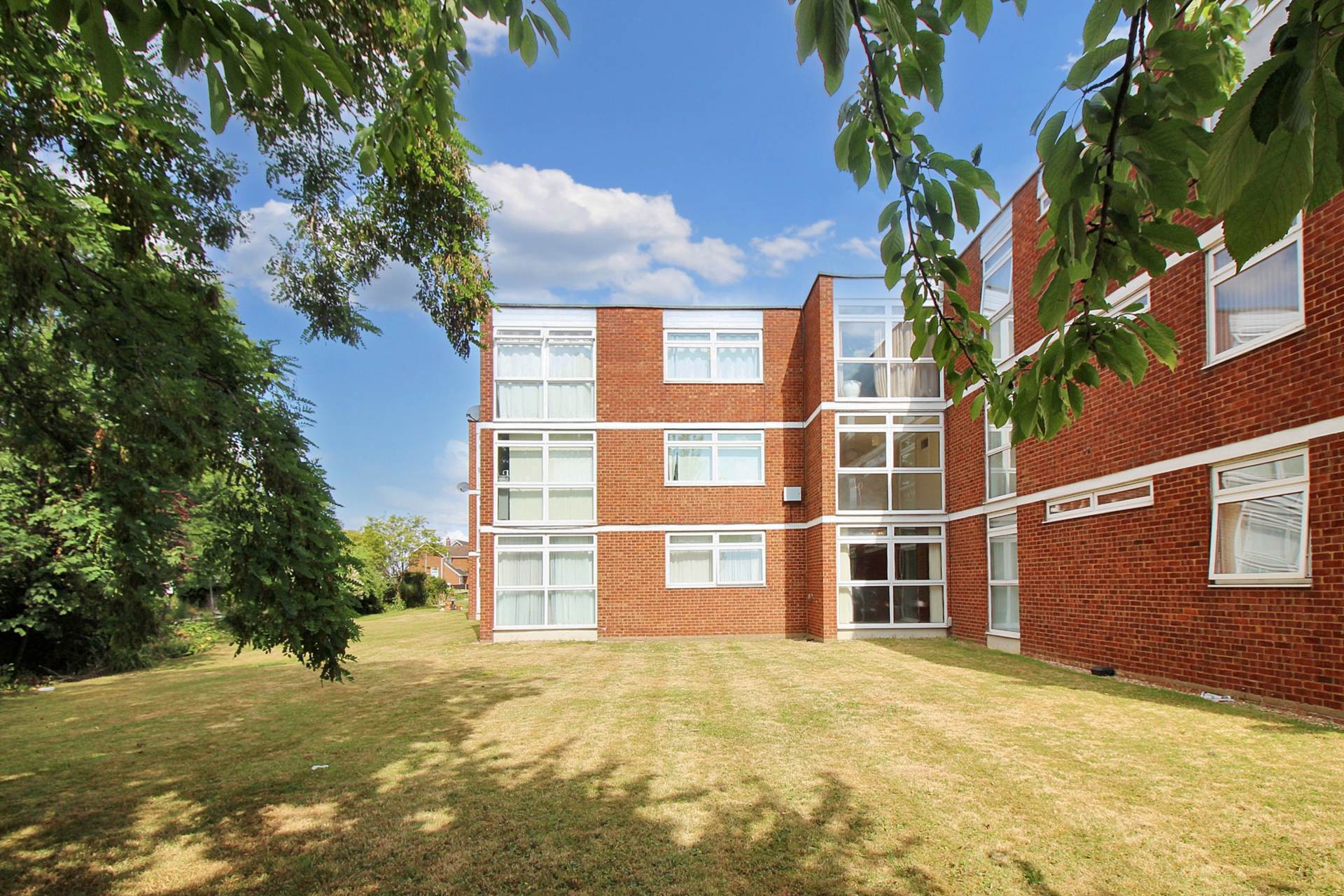 Ridgeway Court, Aylesbury, Image 1
