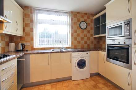 Ridgeway Court, Aylesbury, Image 2