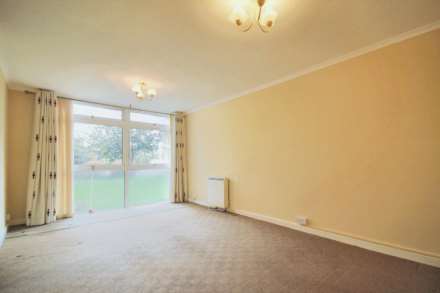 Ridgeway Court, Aylesbury, Image 7