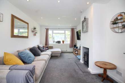 Palmer Avenue, Aylesbury, Image 2