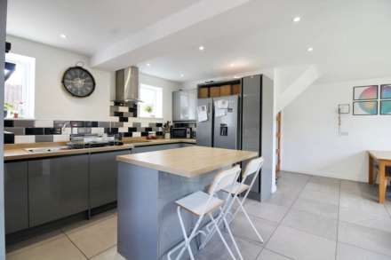 Palmer Avenue, Aylesbury, Image 6