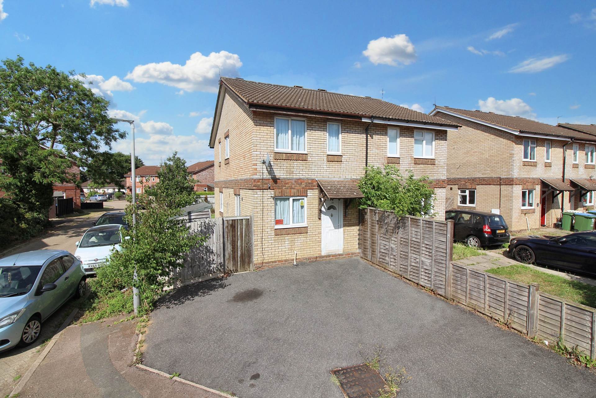 Lander Road, Aylesbury, Image 1