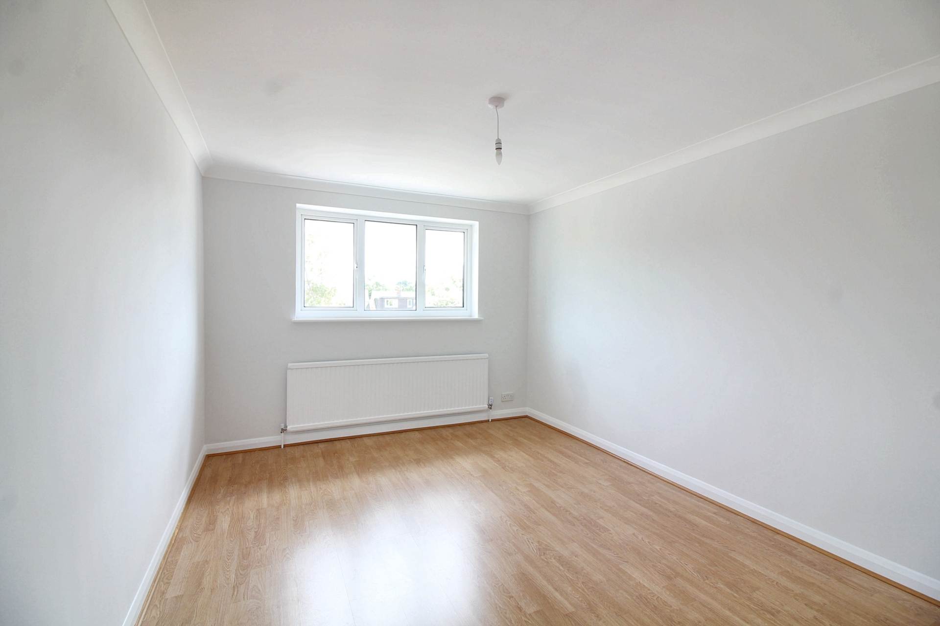 Middle Road, Aylesbury, Image 16