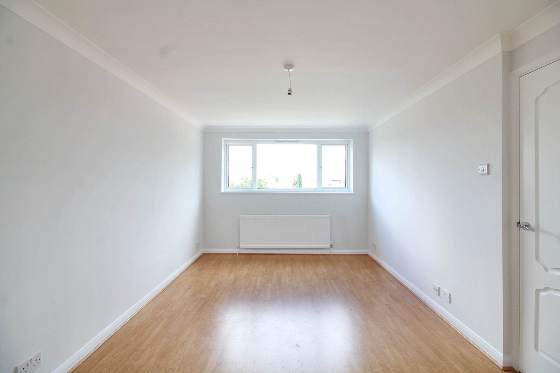 Middle Road, Aylesbury, Image 18