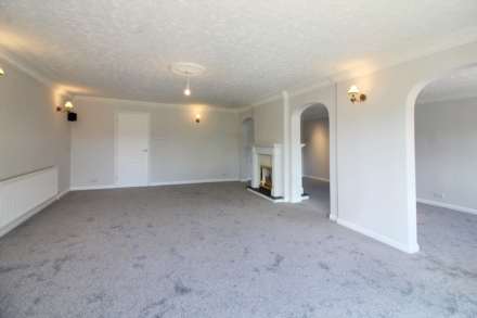 Middle Road, Aylesbury, Image 20