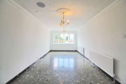 Middle Road, Aylesbury, Image 8